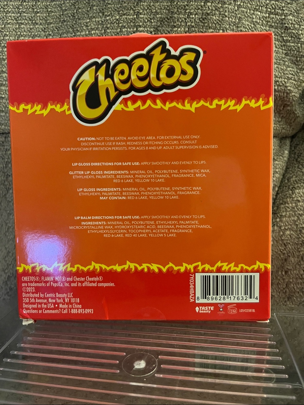 Cheetos Beauty Set Collection - Picture 2 of 5